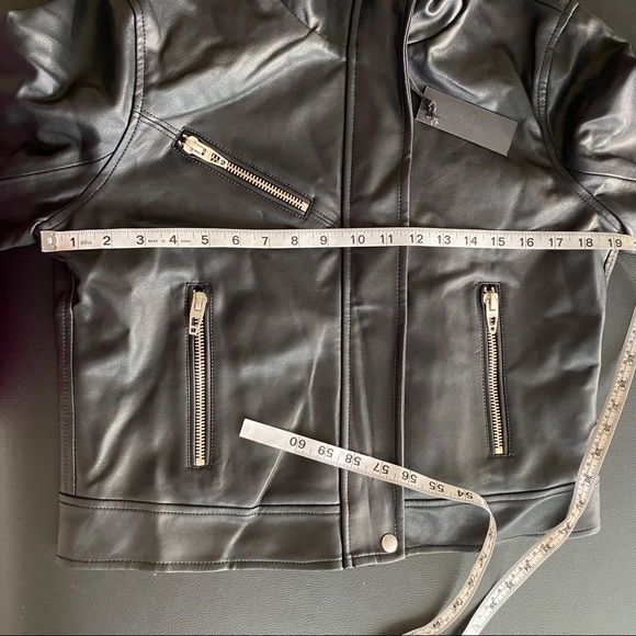 SOLD ON DEPOP - Picture 9 of 12